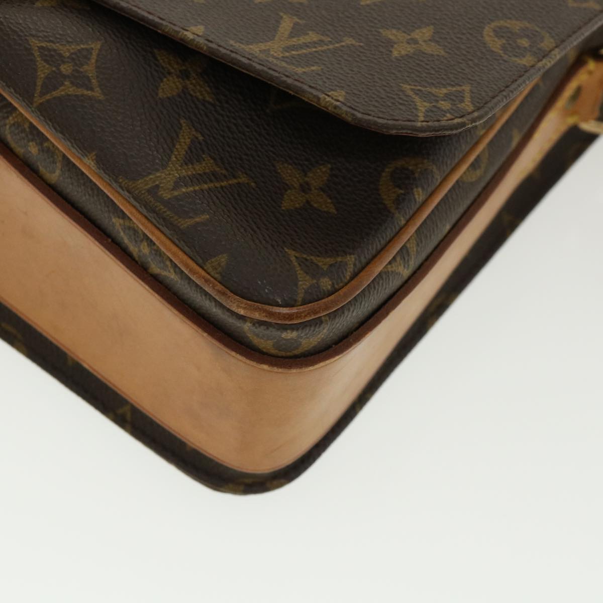 LOUIS VUITTON Monogram Cartouchiere GM Shoulder Bag M51252 LV 32723