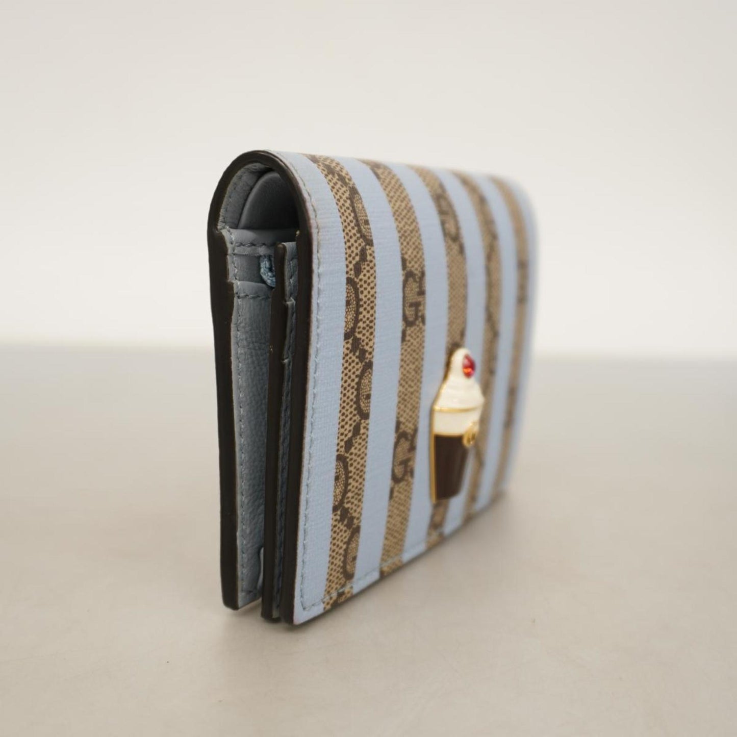 Gucci Gg Supreme  Canvas Wallet  ()