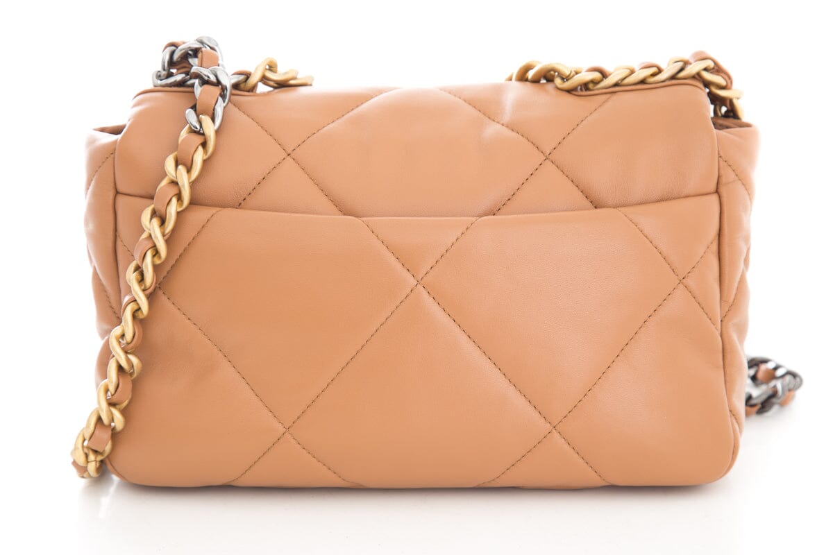 Luxury Chanel 2024 19 Brown Quilted Leather Handbag