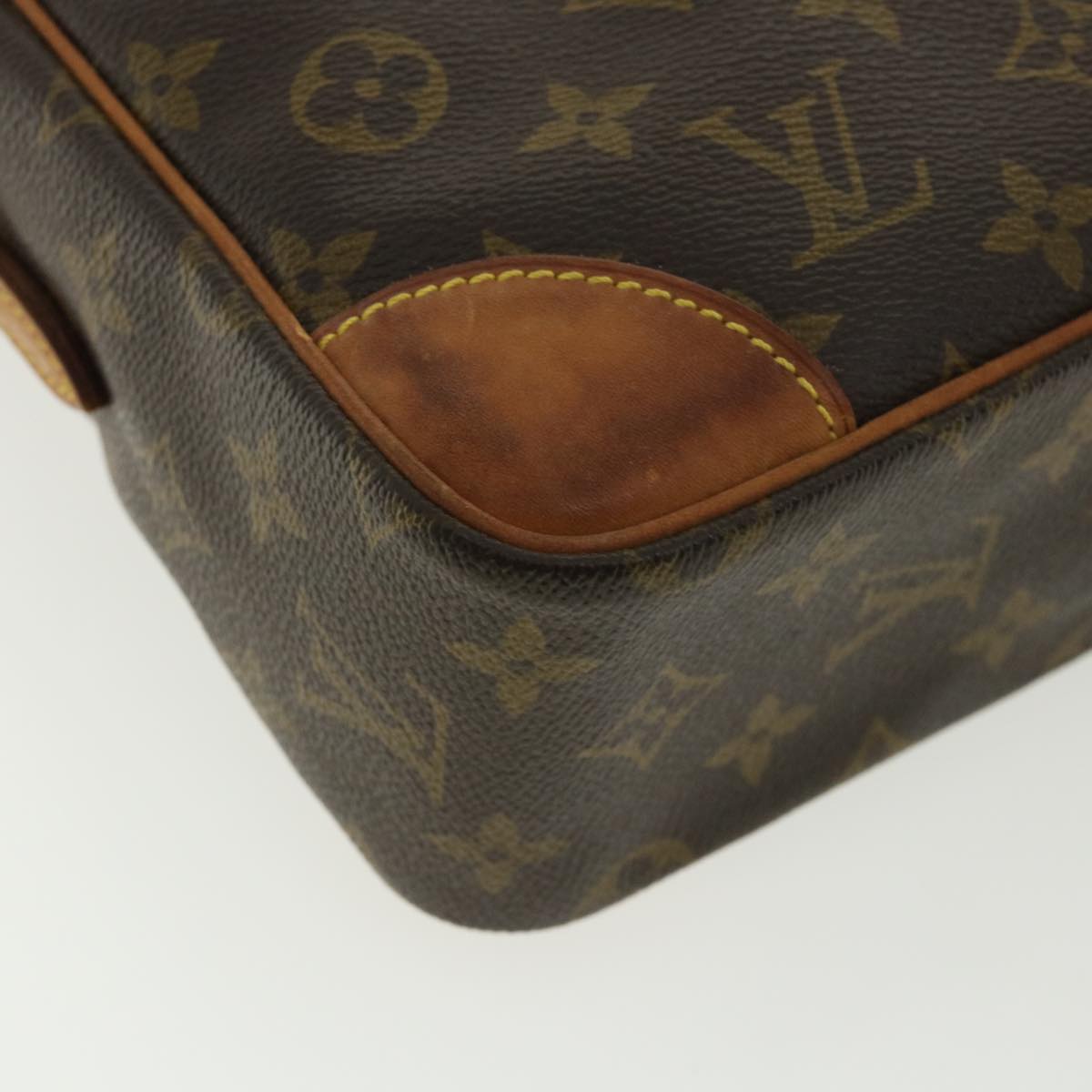 LOUIS VUITTON Monogram Trocadero 30 Shoulder Bag M51272 LV 32840