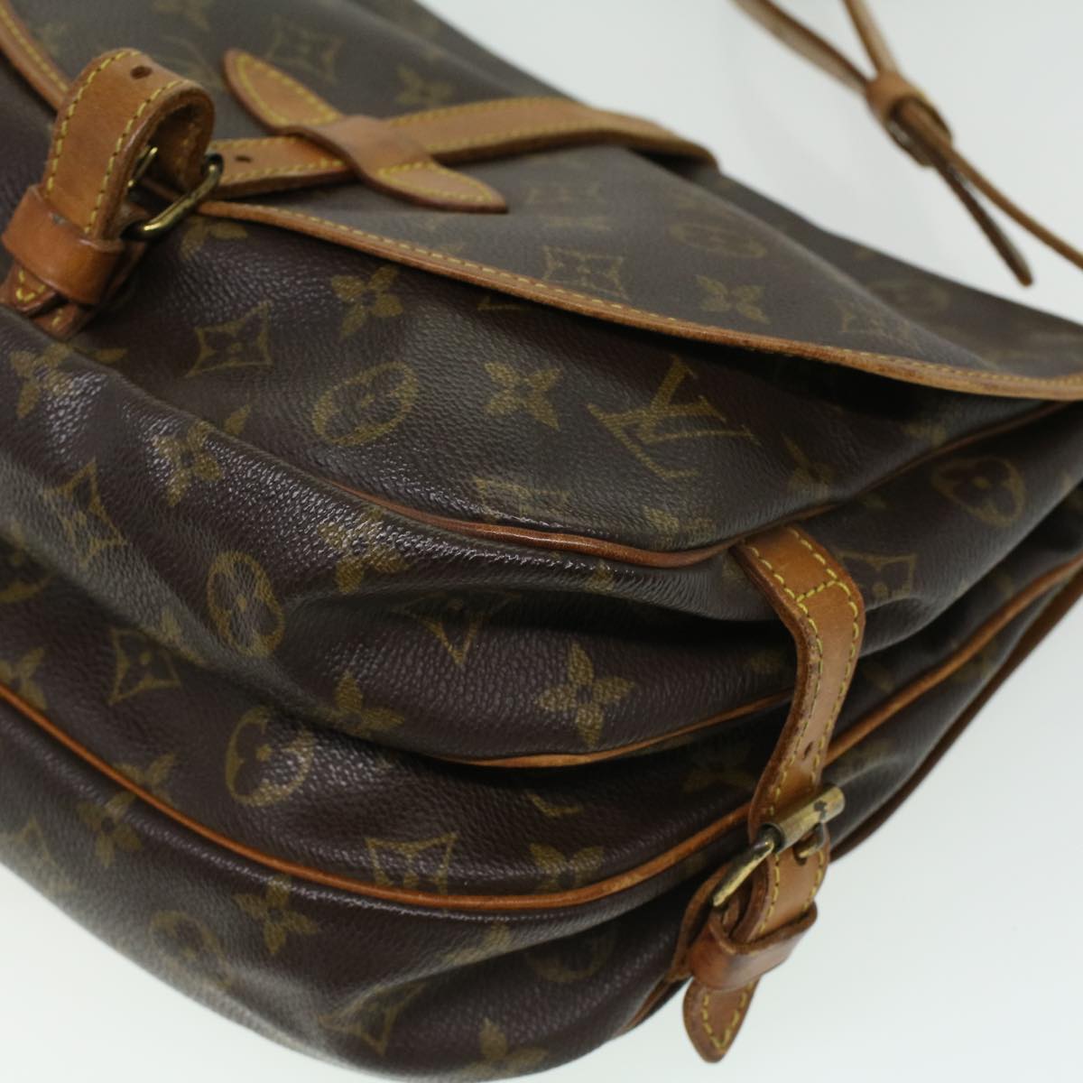 LOUIS VUITTON Monogram Saumur 30 Shoulder Bag M42256 LV 33016