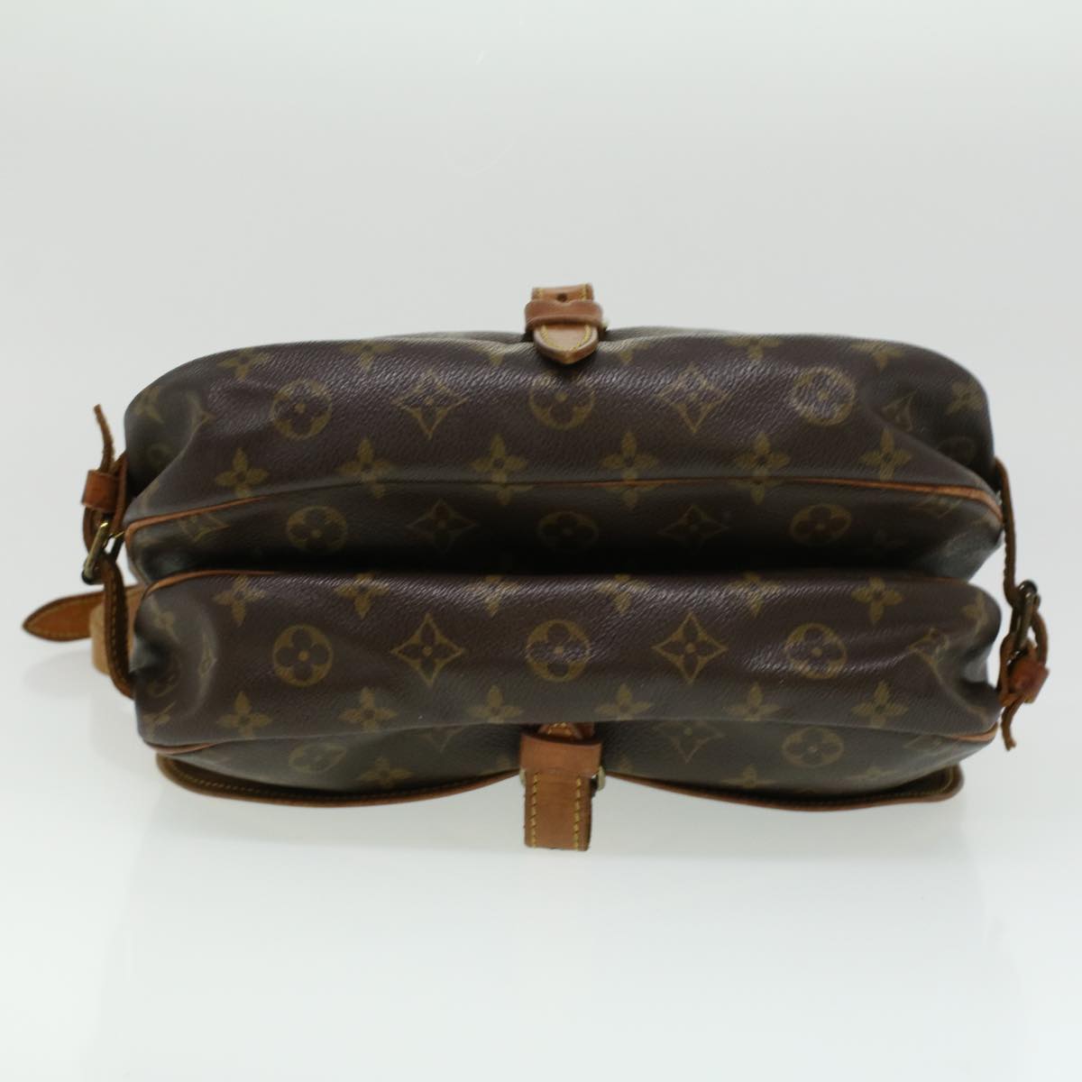 LOUIS VUITTON Monogram Saumur 30 Shoulder Bag M42256 LV 33016