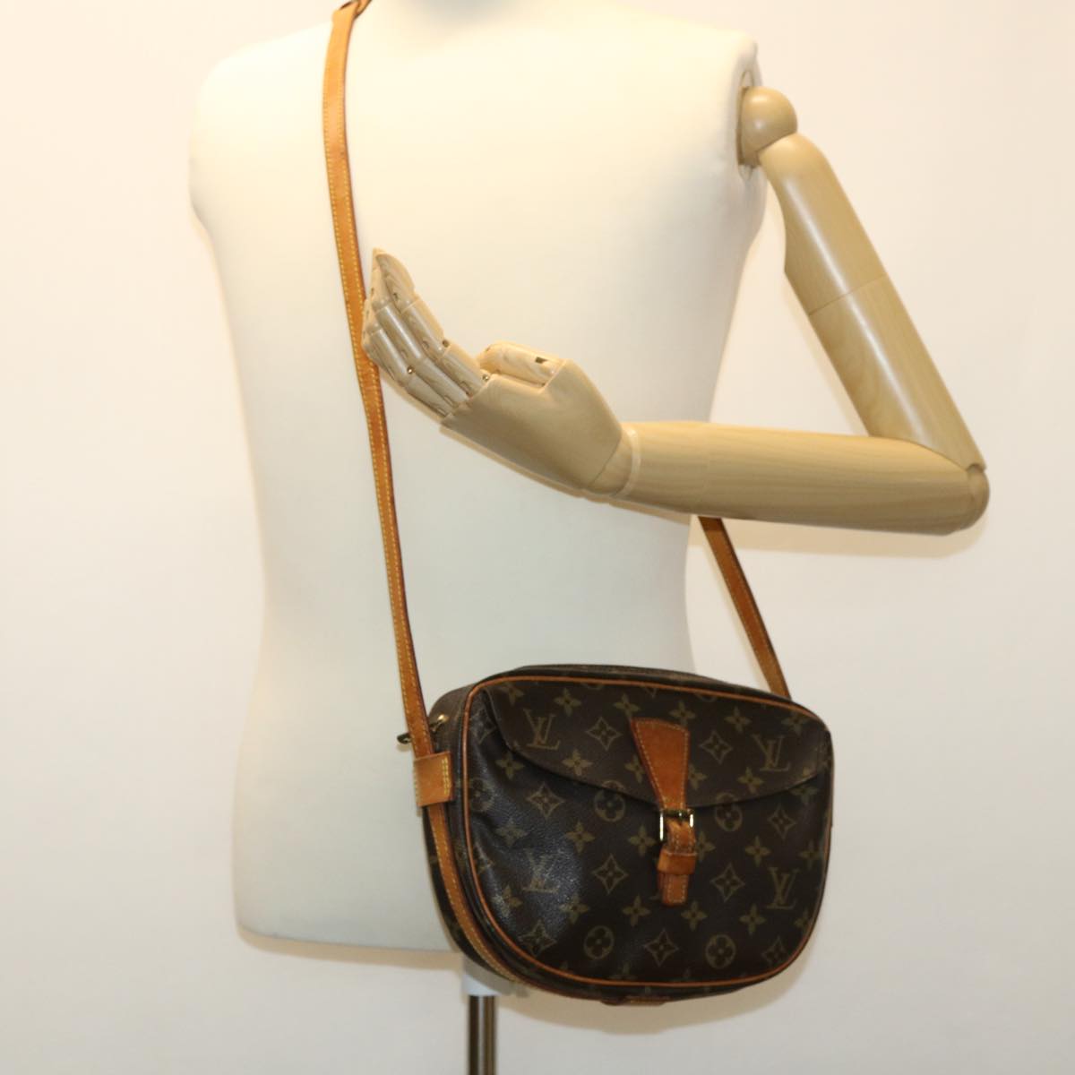 LOUIS VUITTON Monogram Jeune Fille MM Shoulder Bag M51226 LV 33035
