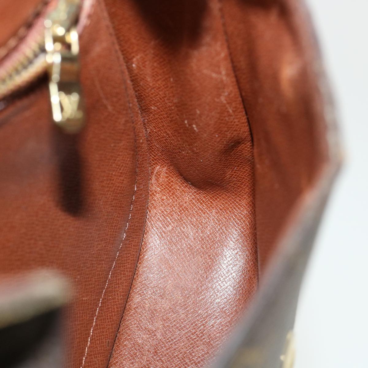 LOUIS VUITTON Monogram Saint Cloud MM Shoulder Bag M51243 LV 33039