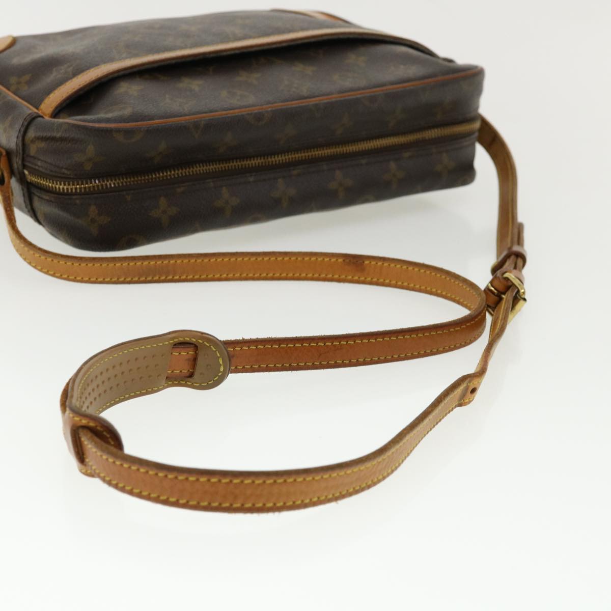 LOUIS VUITTON Monogram Trocadero 30 Shoulder Bag M51272 LV 33085