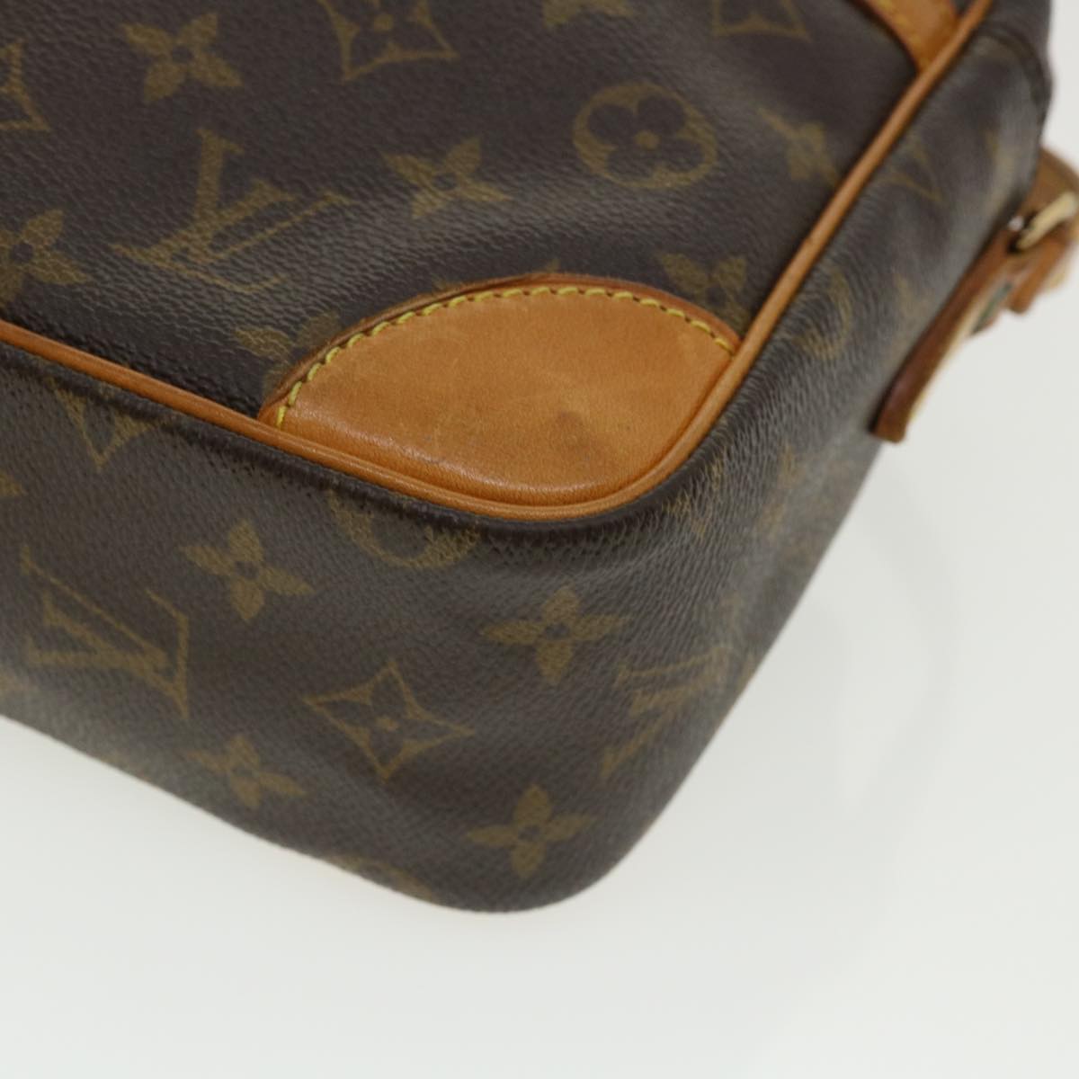 LOUIS VUITTON Monogram Trocadero 30 Shoulder Bag M51272 LV 33085