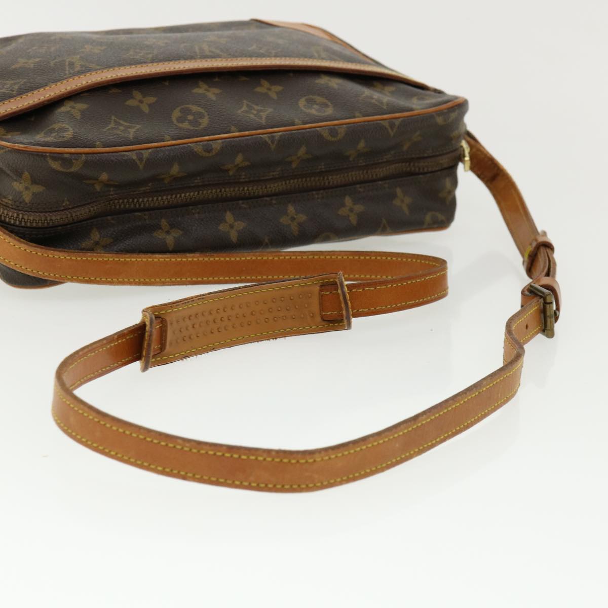 LOUIS VUITTON Monogram Trocadero 30 Shoulder Bag M51272 LV 33086