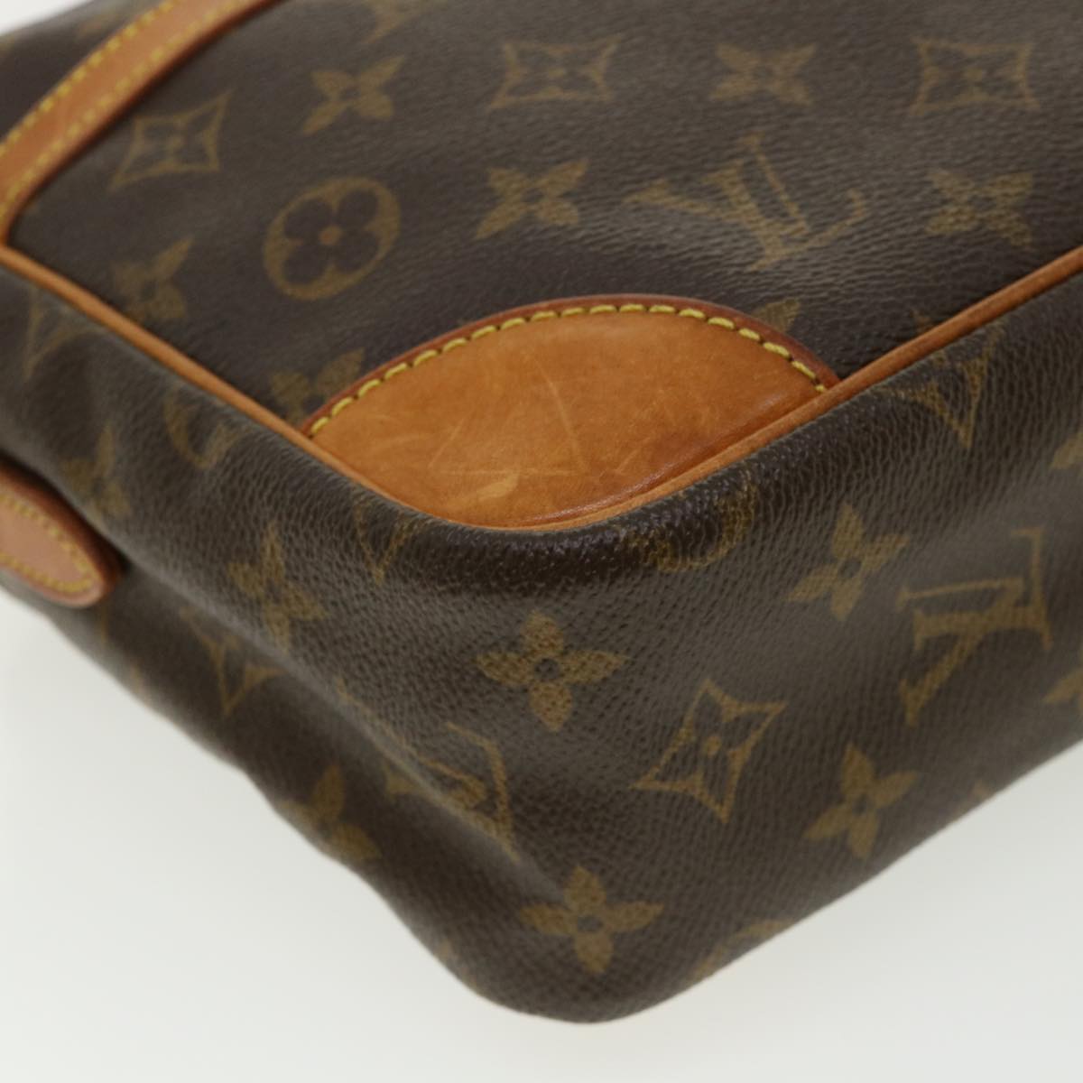 LOUIS VUITTON Monogram Trocadero 30 Shoulder Bag M51272 LV 33088