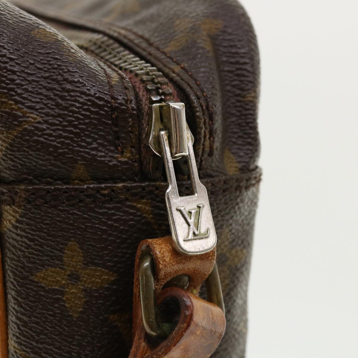 LOUIS VUITTON Monogram Trocadero 30 Shoulder Bag M51272 LV 33088