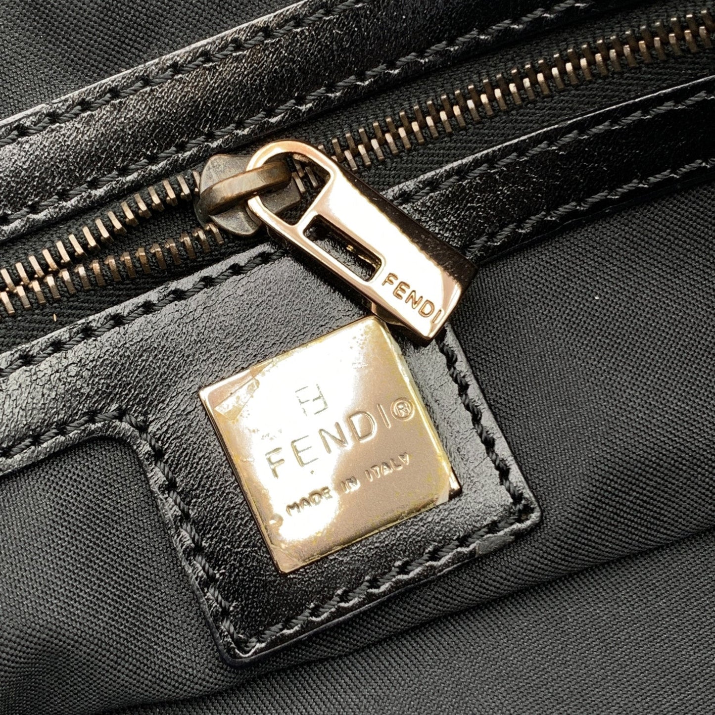 Luxury FendiHandbag Bassotto Bag