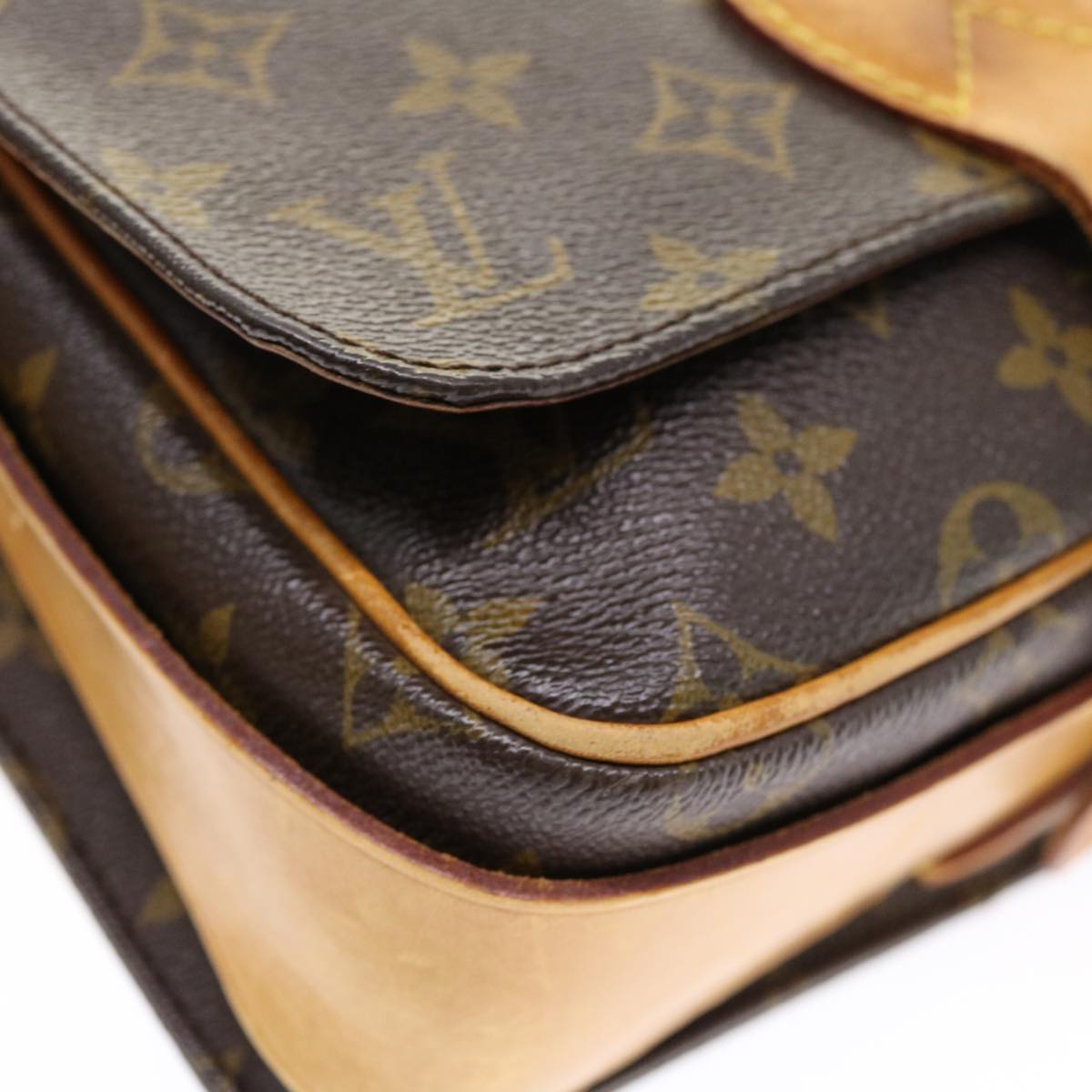 LOUIS VUITTON Monogram Cartouchiere MM Shoulder Bag M51253 LV 33248