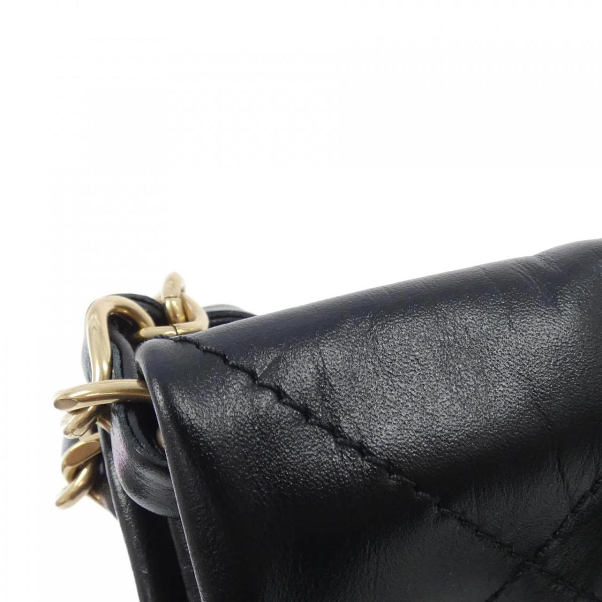 Chanel 22 Line AS3260 Shoulder Bag
