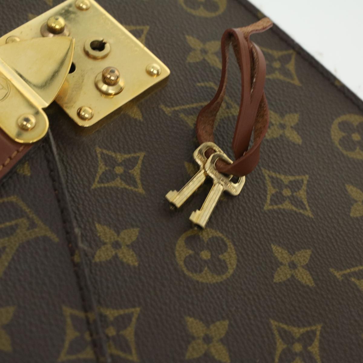 LOUIS VUITTON Monogram Porte Documents Bandouliere BusinessBag M53338 33458