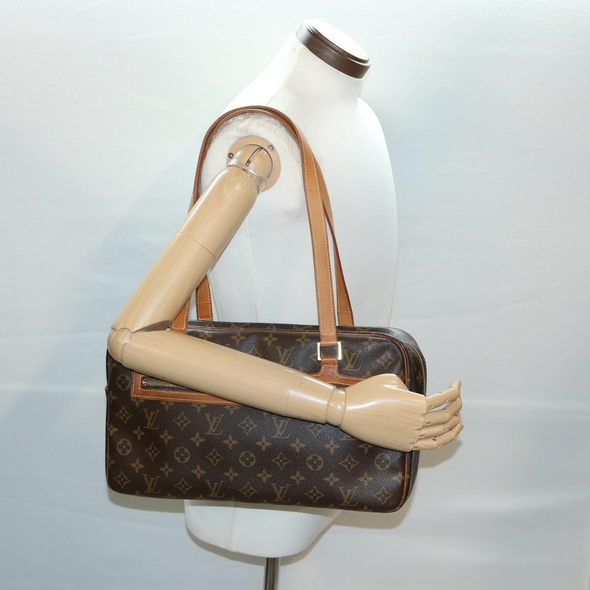 LOUIS VUITTON Monogram Cite GM Hand Bag M51181 LV 33626