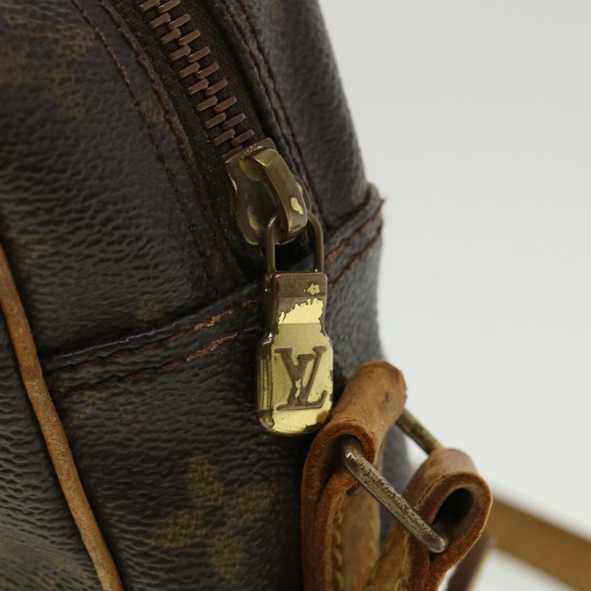 LOUIS VUITTON Monogram Trocadero 27 Shoulder Bag M51274 LV 33686