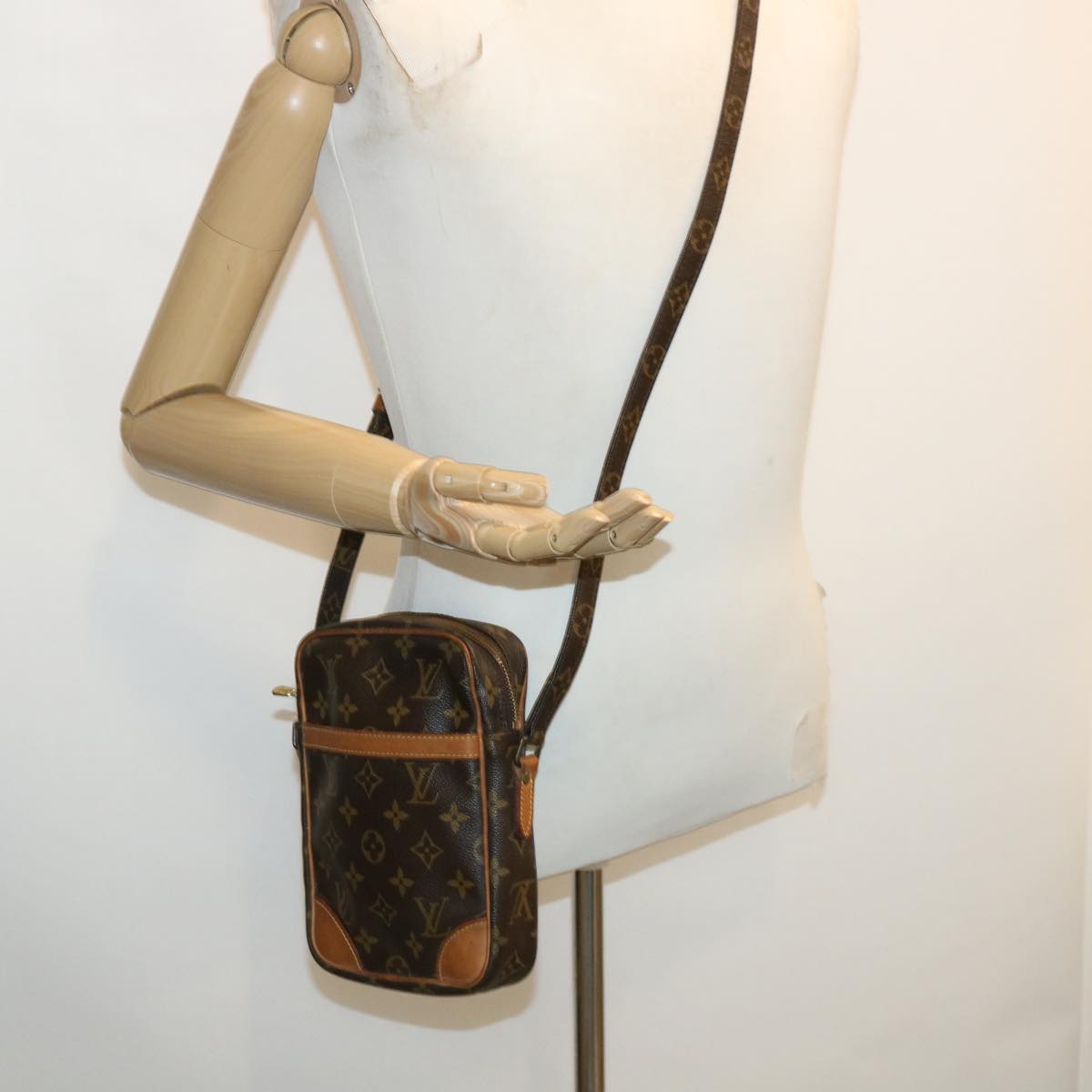 LOUIS VUITTON Monogram Danube Shoulder Bag M45266 LV 33731