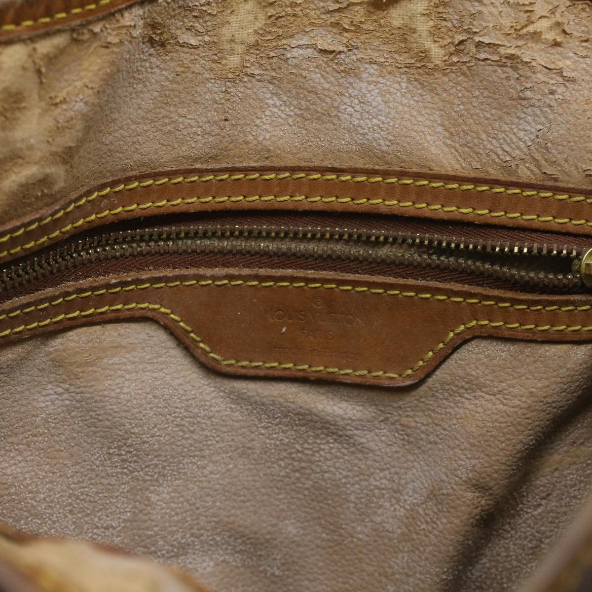 LOUIS VUITTON Monogram Bucket GM Shoulder Bag M42236 LV 33830