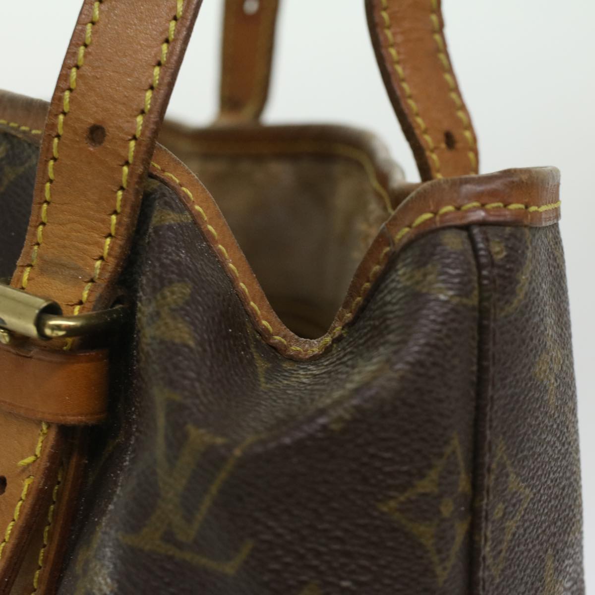 LOUIS VUITTON Monogram Bucket GM Shoulder Bag M42236 LV 33830