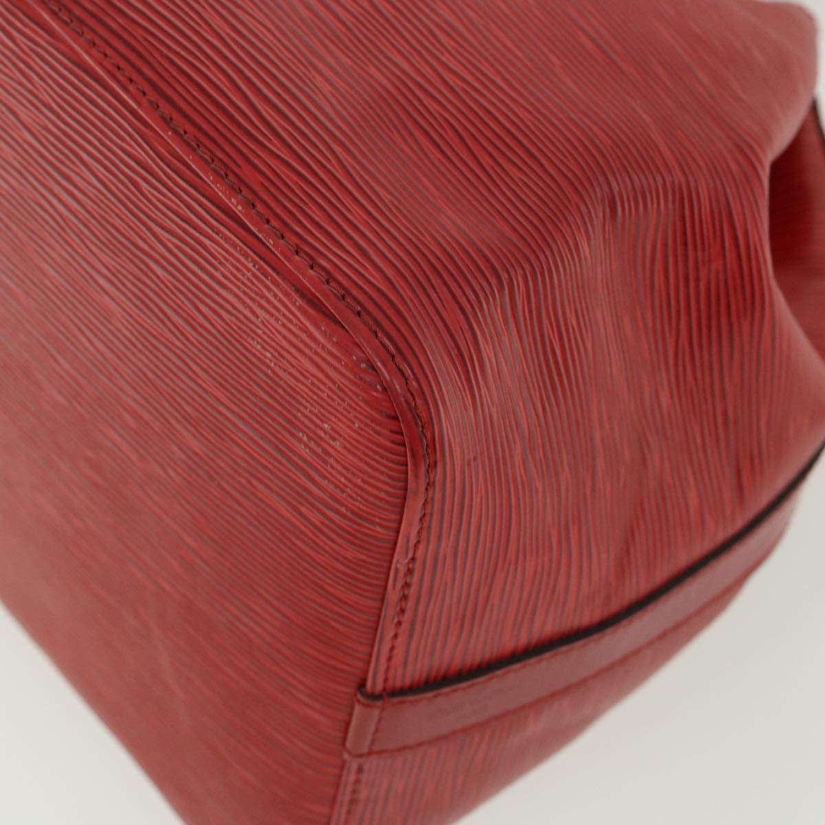 LOUIS VUITTON Epi Petit Noe Shoulder Bag Red M44107 LV 33920
