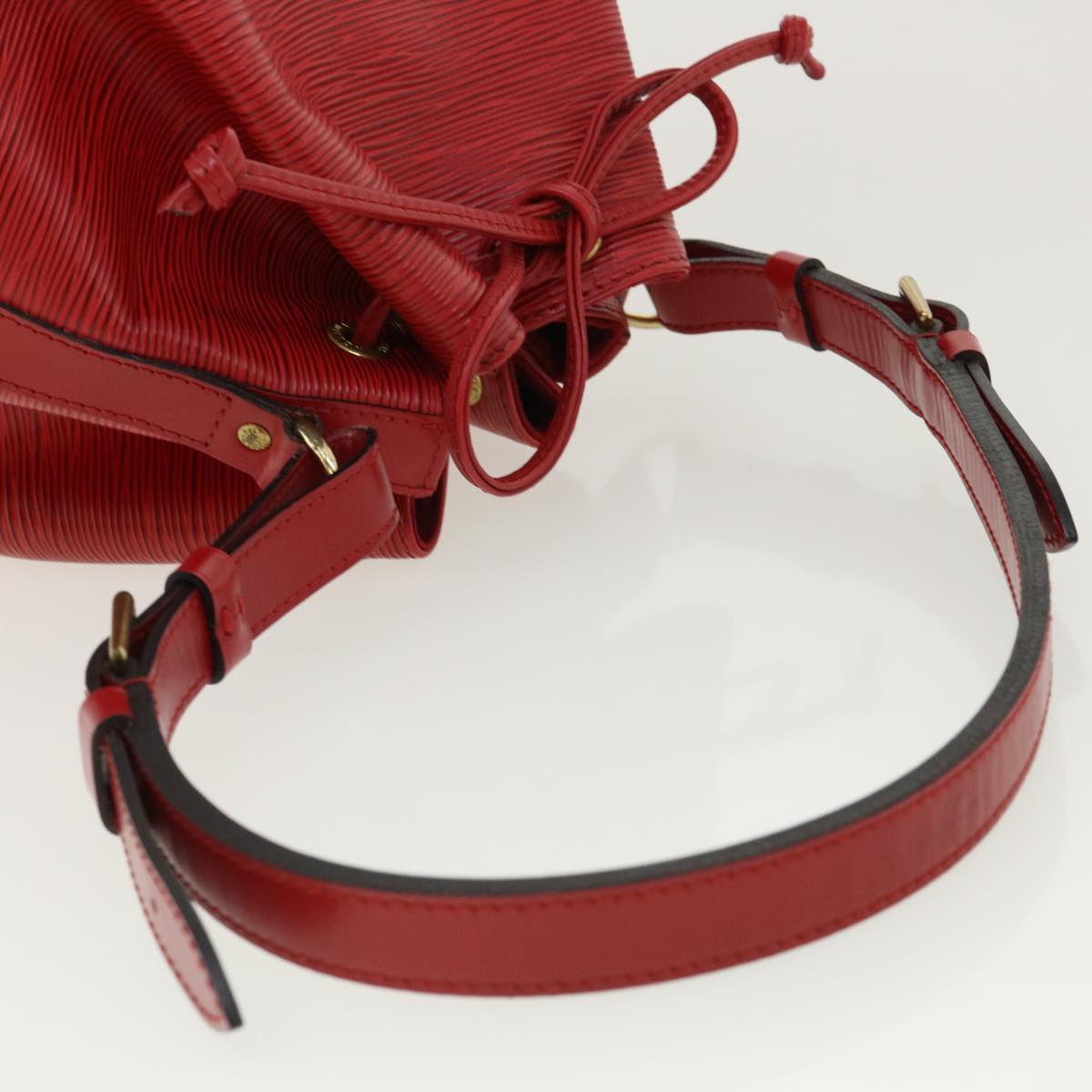 LOUIS VUITTON Epi Petit Noe Shoulder Bag Red M44107 LV 33920