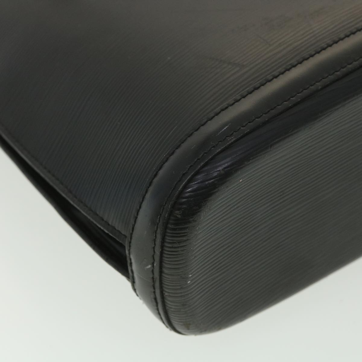 LOUIS VUITTON Epi Lussac Shoulder Bag Black M52282 LV 34006
