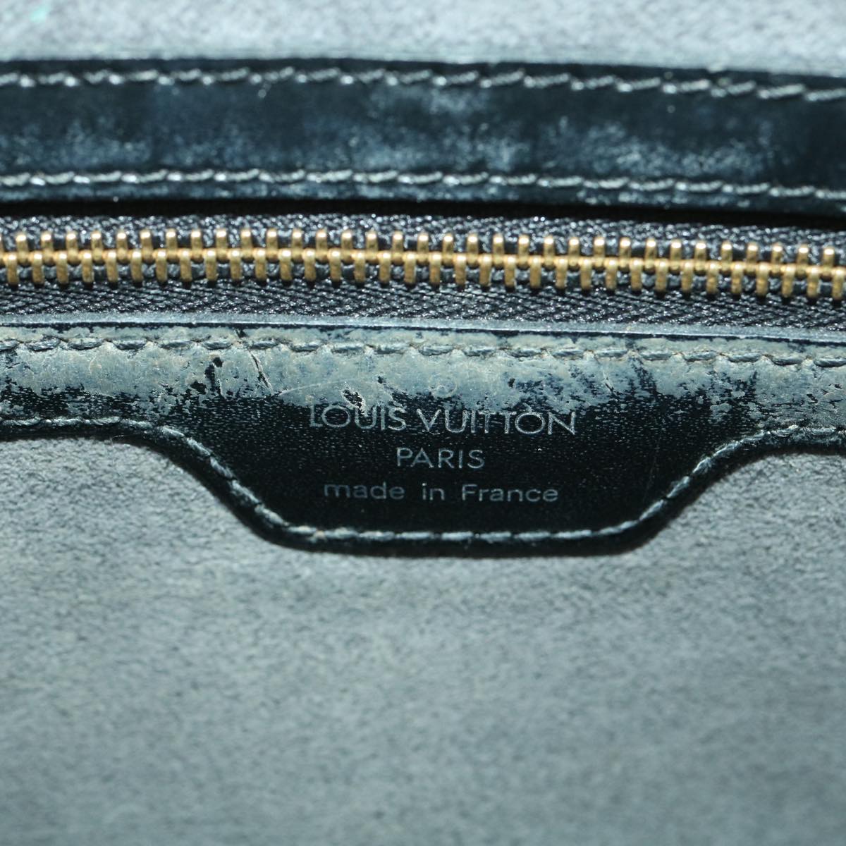 LOUIS VUITTON Epi Lussac Shoulder Bag Black M52282 LV 34006