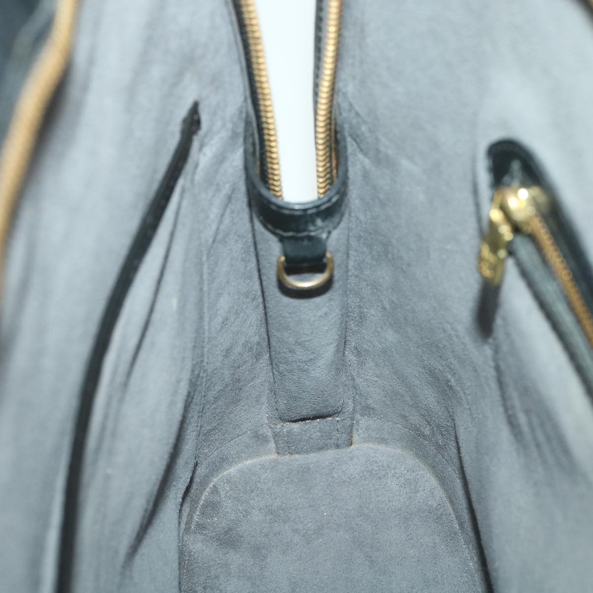 LOUIS VUITTON Epi Lussac Shoulder Bag Black M52282 LV 34006