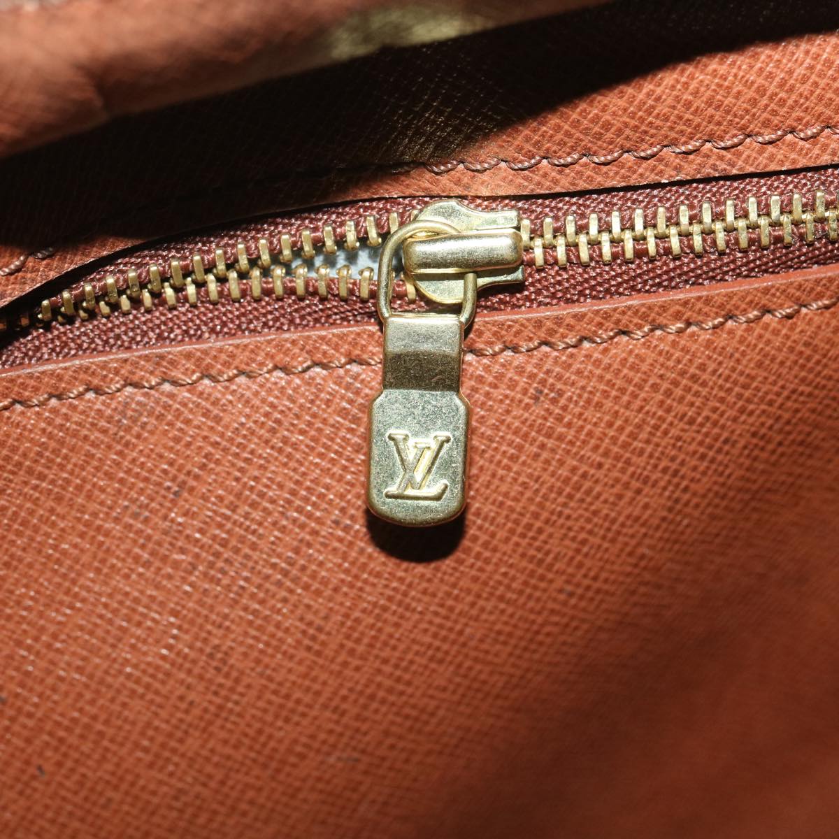 LOUIS VUITTON Monogram Trocadero 30 Shoulder Bag M51272 LV 34017