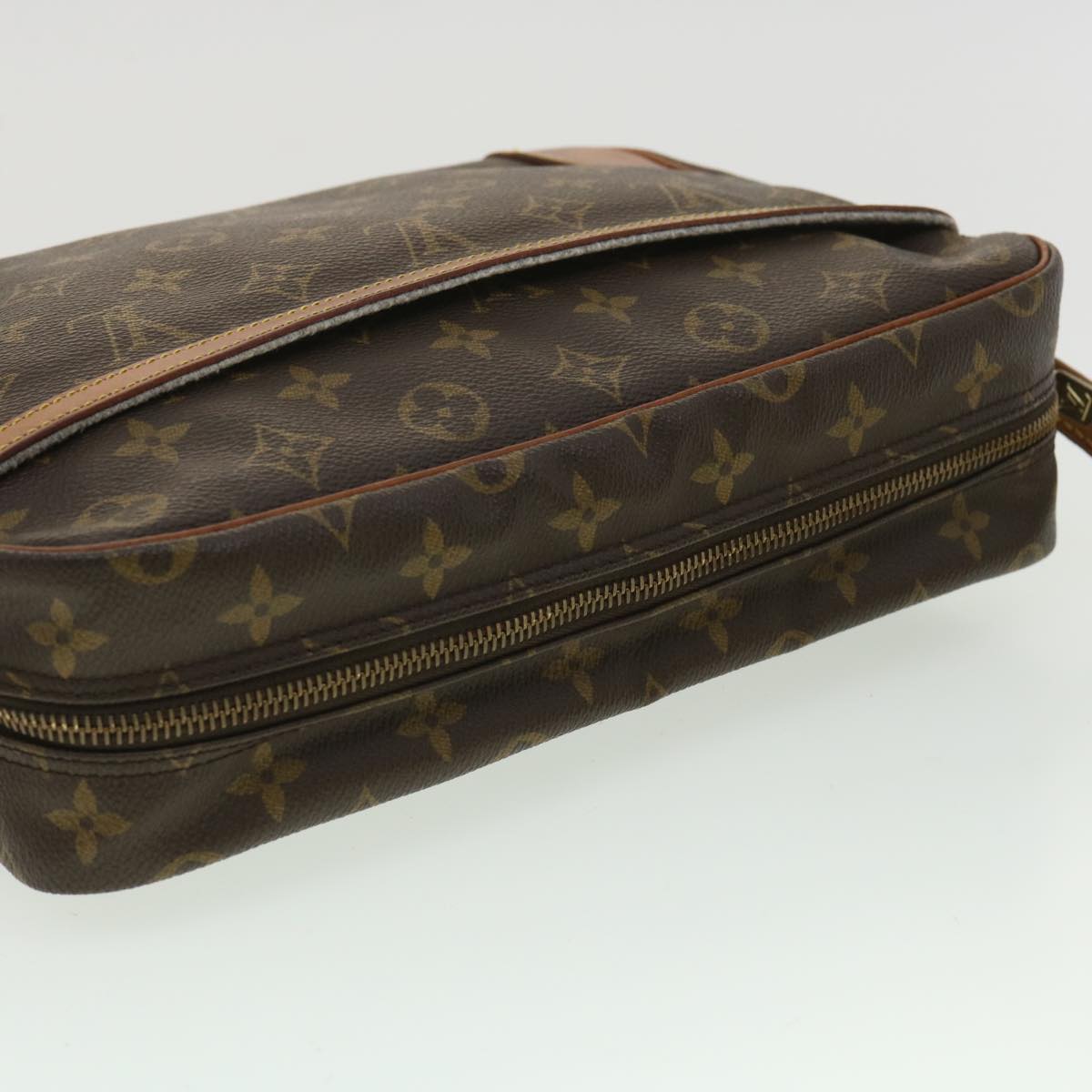 LOUIS VUITTON Monogram Trocadero 30 Shoulder Bag M51272 LV 34017