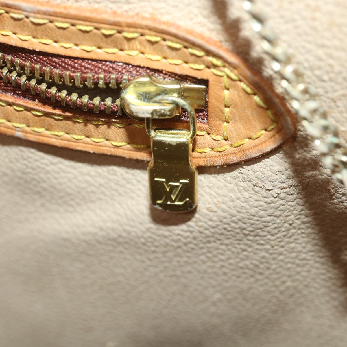 LOUIS VUITTON Monogram Bucket GM Shoulder Bag M42236 LV 34125