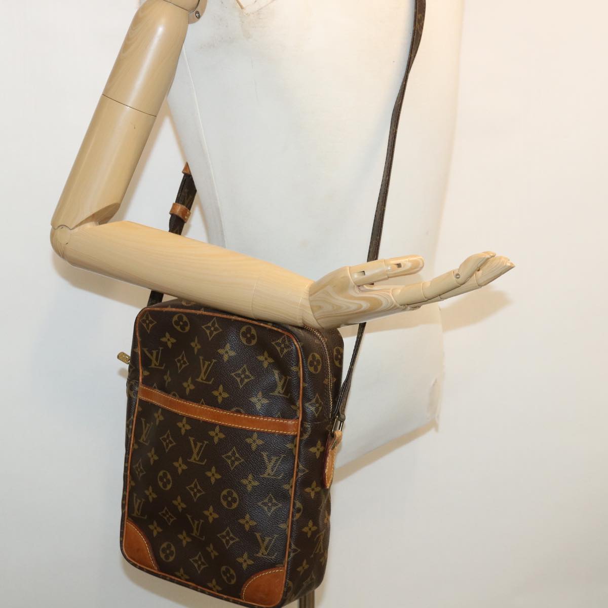 LOUIS VUITTON Monogram DanubeMM Shoulder Bag M45264 LV 34308