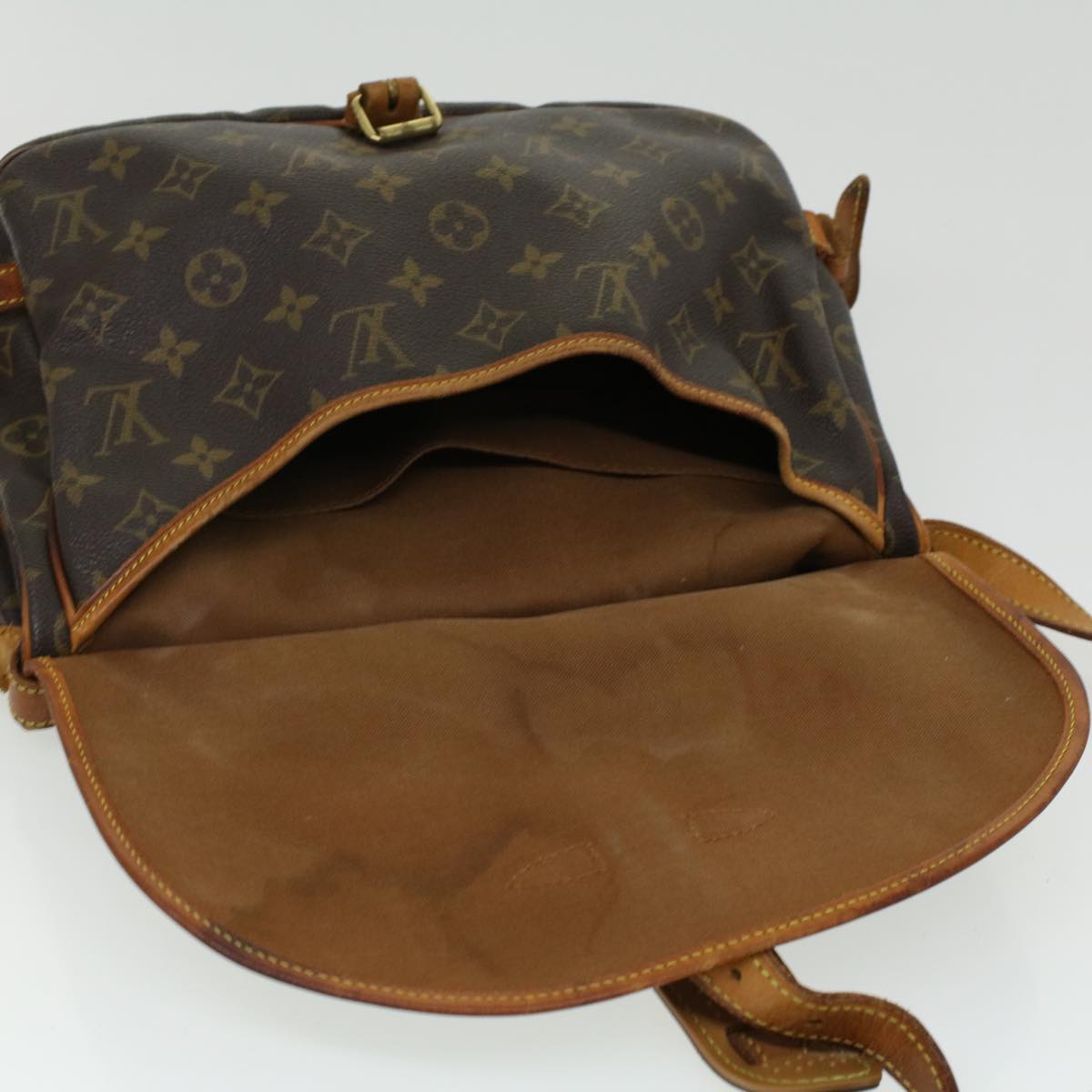 LOUIS VUITTON Monogram Saumur 35 Shoulder Bag M42254 LV 34310