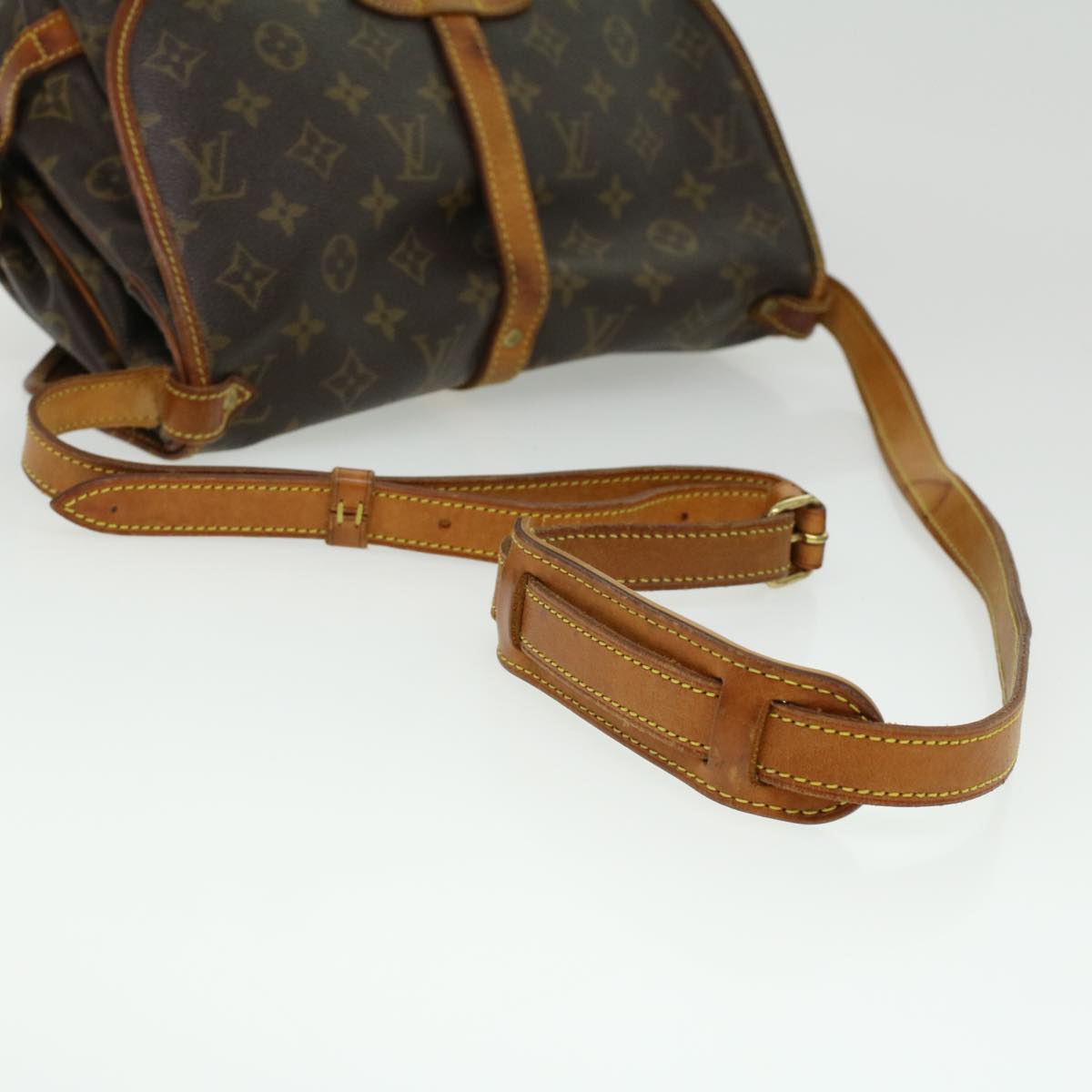 LOUIS VUITTON Monogram Saumur 35 Shoulder Bag M42254 LV 34310