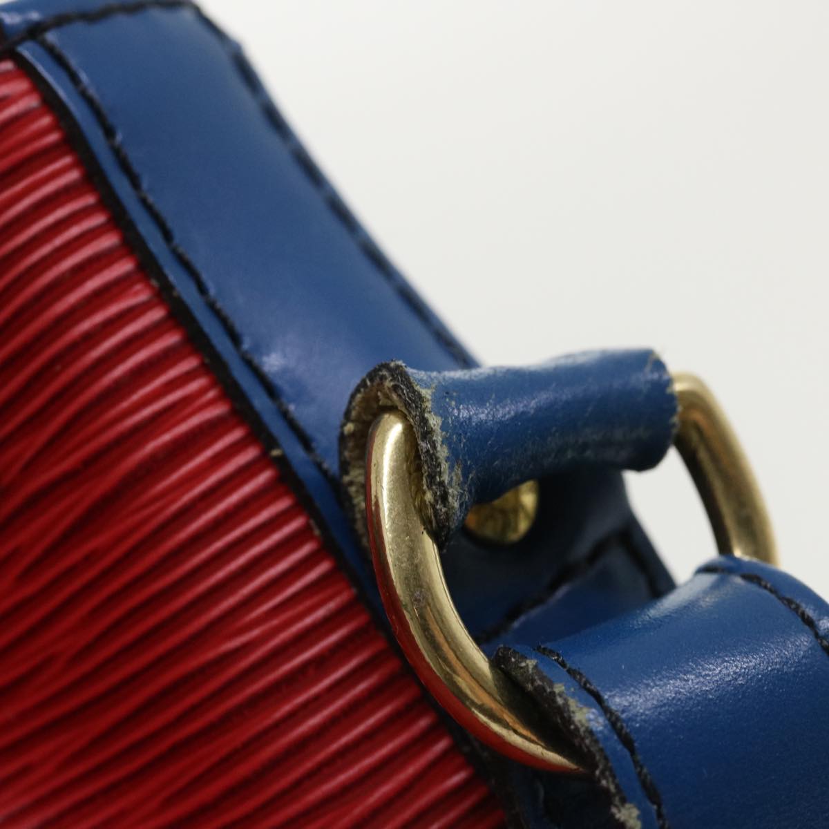 LOUIS VUITTON Epi Toriko color Noe Shoulder Bag Red Blue Green M44084 34330