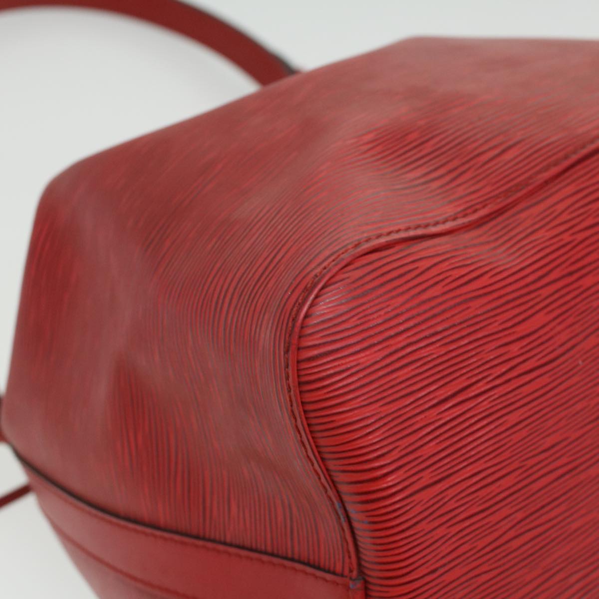 LOUIS VUITTON Epi Petit Noe Shoulder Bag Red M44107 LV 34381