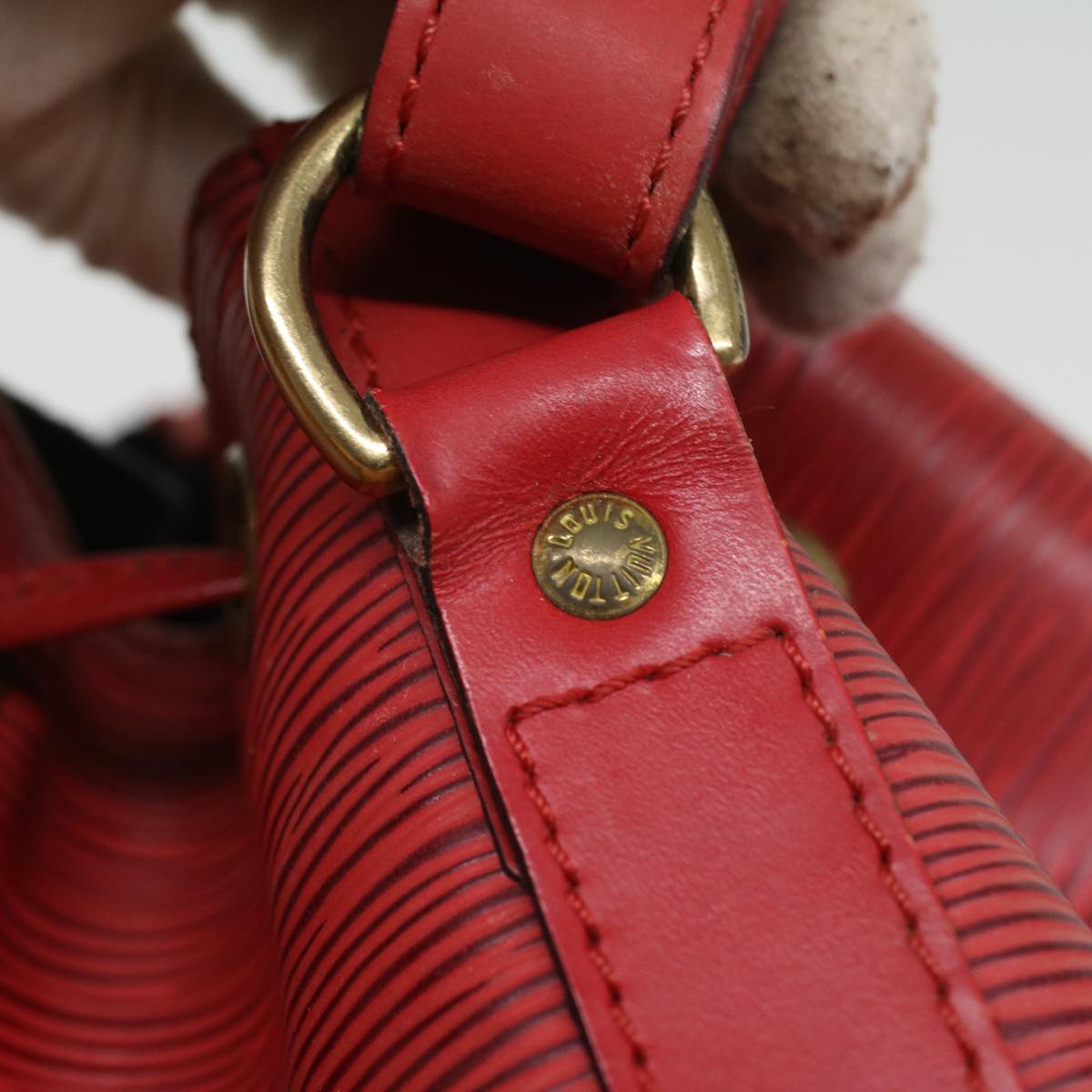 LOUIS VUITTON Epi Petit Noe Shoulder Bag Red M44107 LV 34381