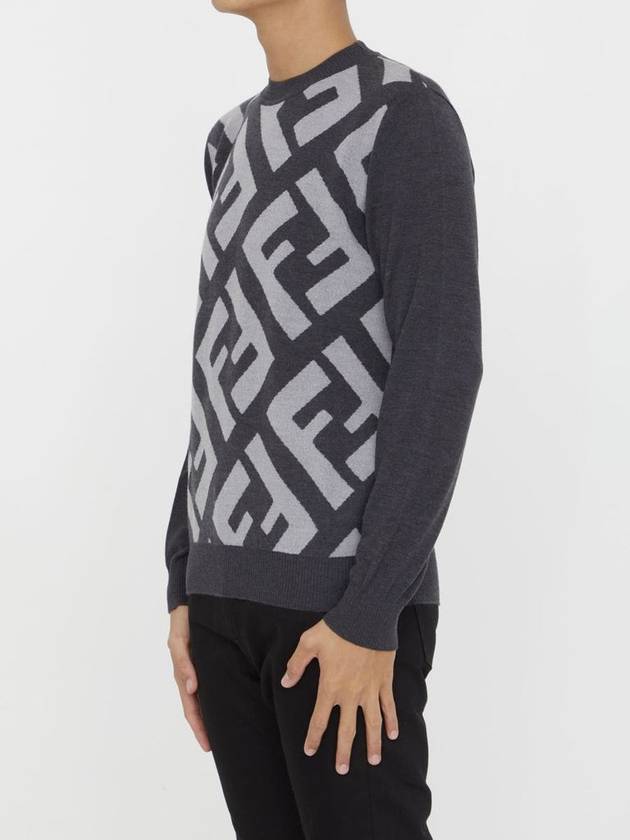 Luxury Fendi Monogram Jacquard Wool Crewneck Knit Top Grey
