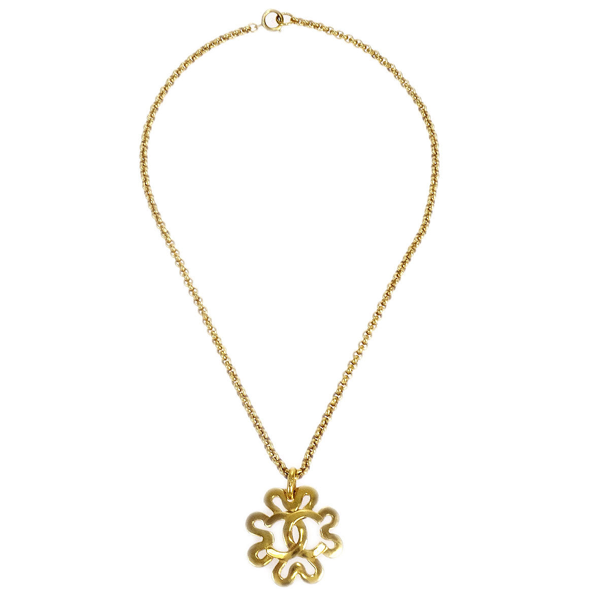 Luxury Chanel 1995 Squiggle Border Pendant Necklace 95P