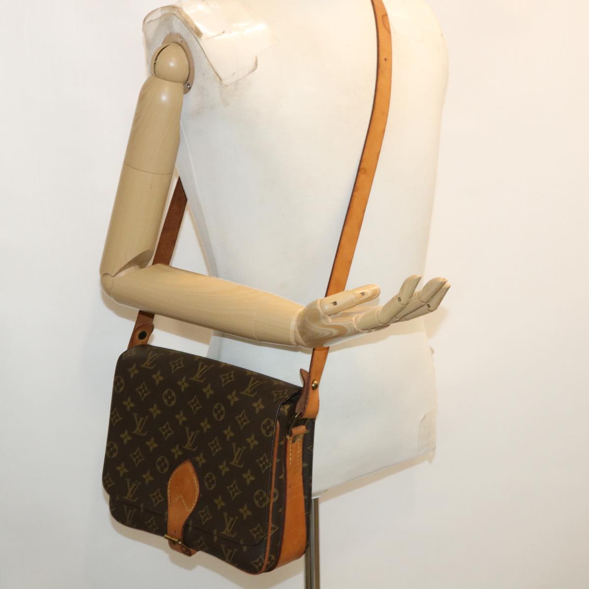 LOUIS VUITTON Monogram Cartouchiere GM Shoulder Bag M51252 LV 34994