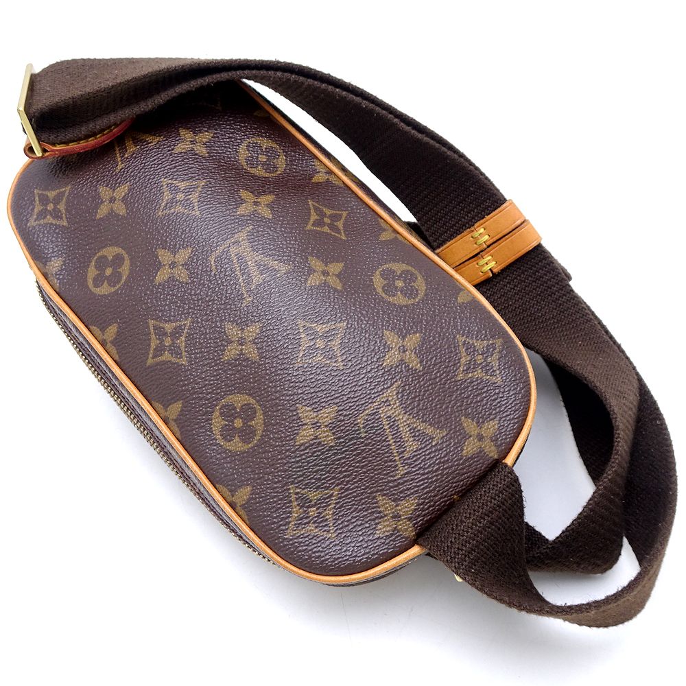 Louis Vuitton Monogram Pochette Gange Waist Bag