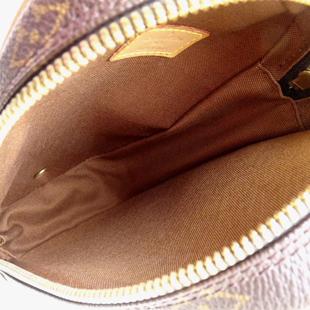 Louis Vuitton Monogram Pochette Gange Waist Bag