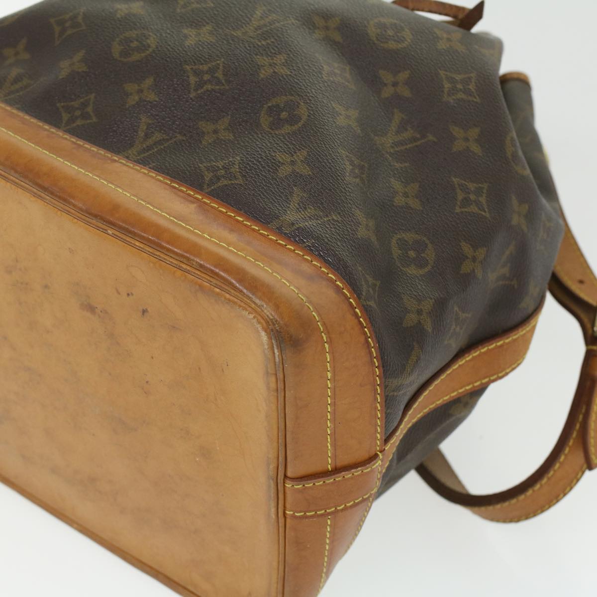 LOUIS VUITTON Monogram Noe Shoulder Bag M42224 LV 35303