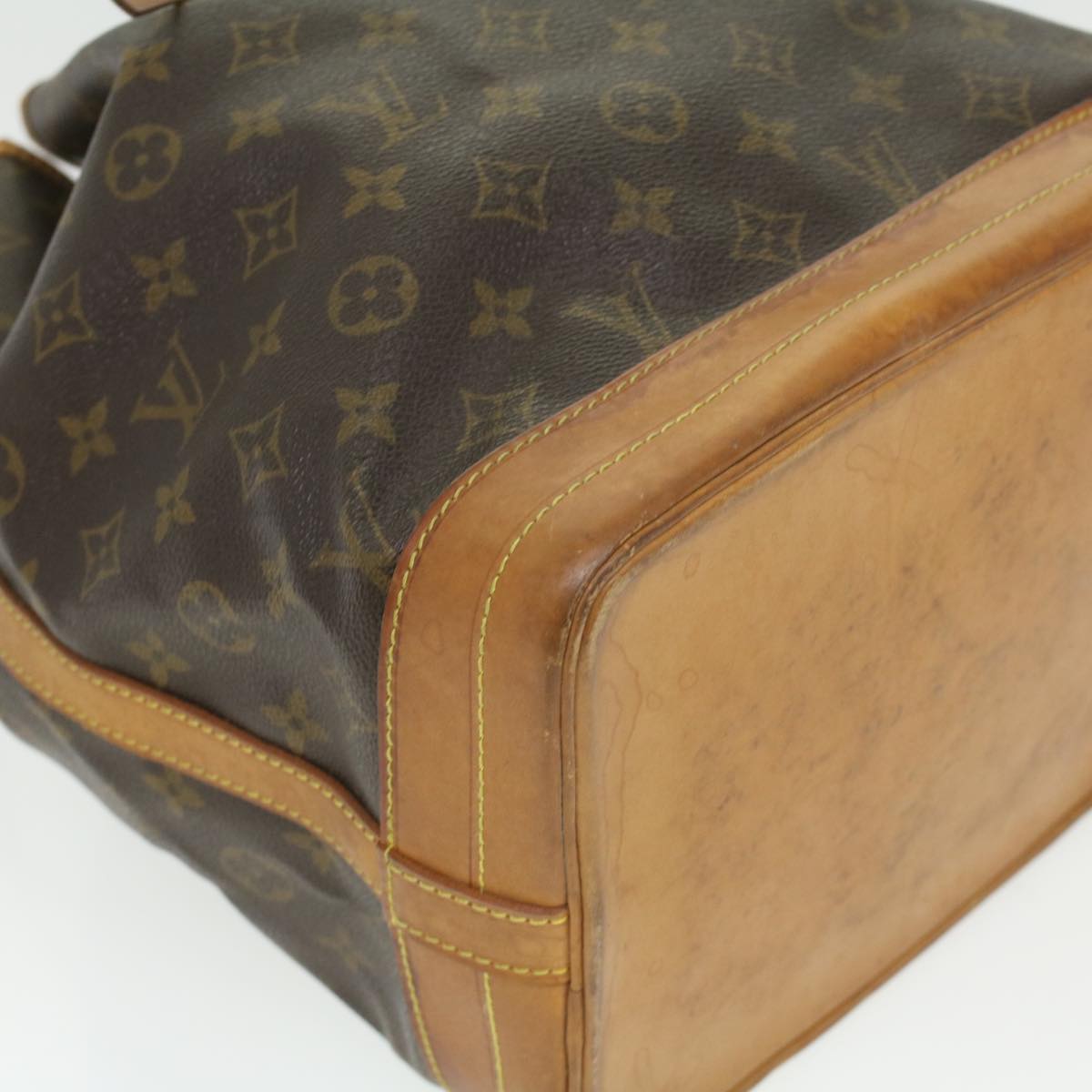 LOUIS VUITTON Monogram Noe Shoulder Bag M42224 LV 35303