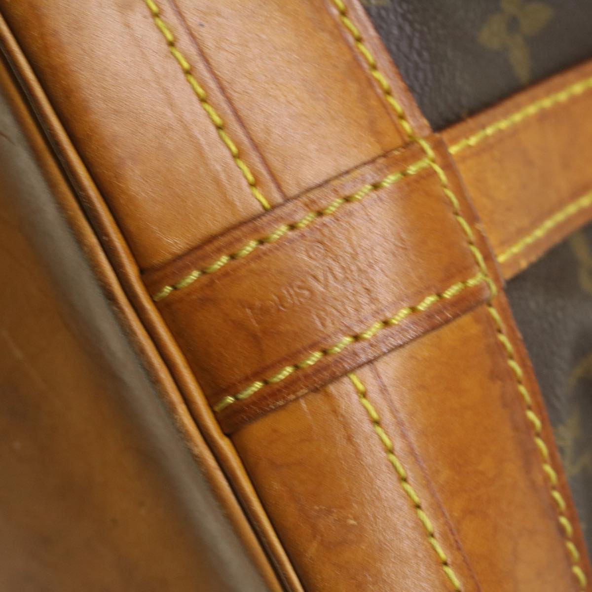 LOUIS VUITTON Monogram Noe Shoulder Bag M42224 LV 35303