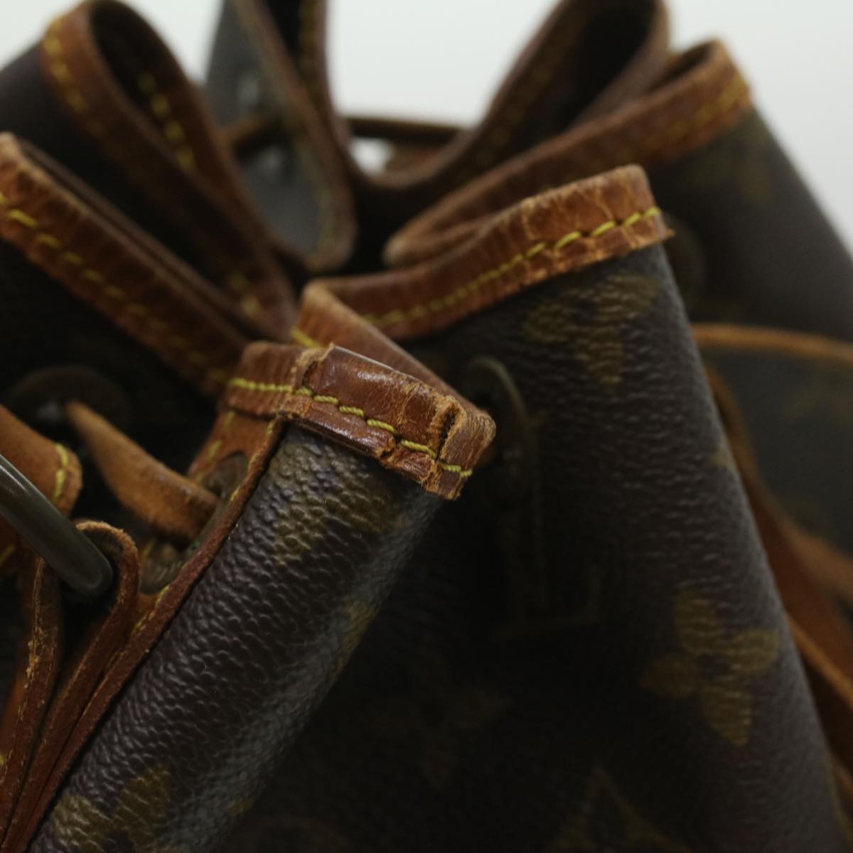 LOUIS VUITTON Monogram Petit Noe Shoulder Bag M42226 LV 35431