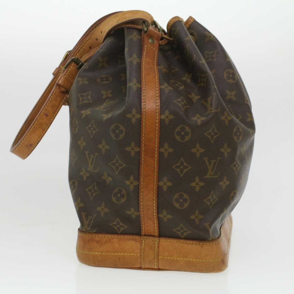 LOUIS VUITTON Monogram Noe Shoulder Bag M42224 LV 35757