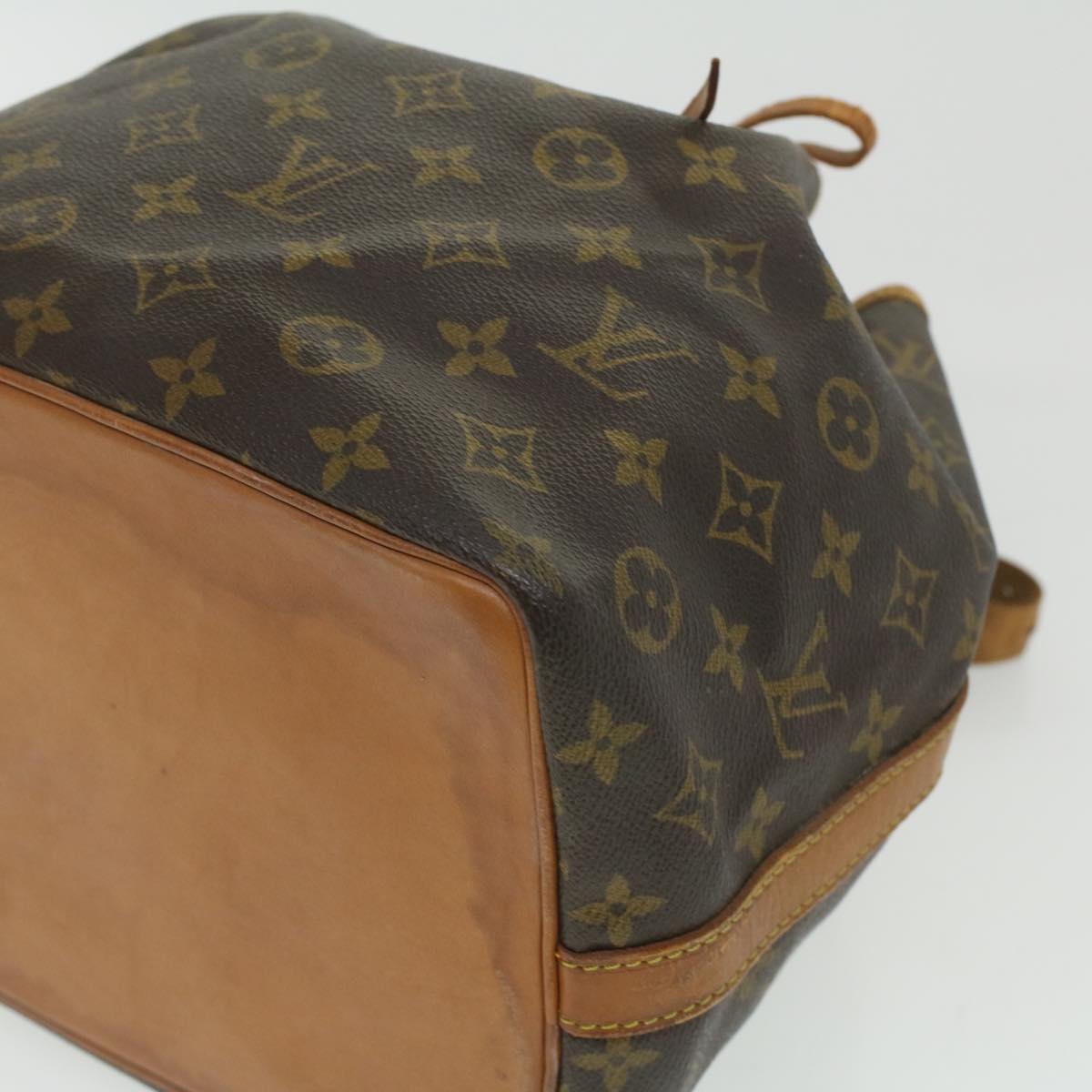 LOUIS VUITTON Monogram Petit Noe Shoulder Bag M42226 LV 35800