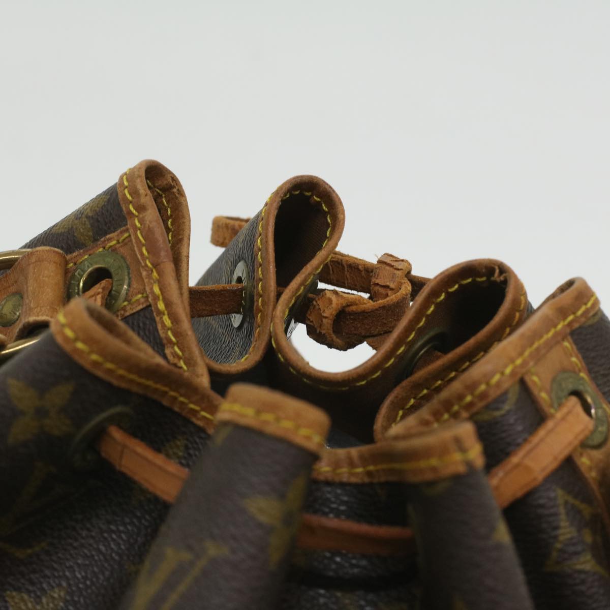 LOUIS VUITTON Monogram Petit Noe Shoulder Bag M42226 LV 35800