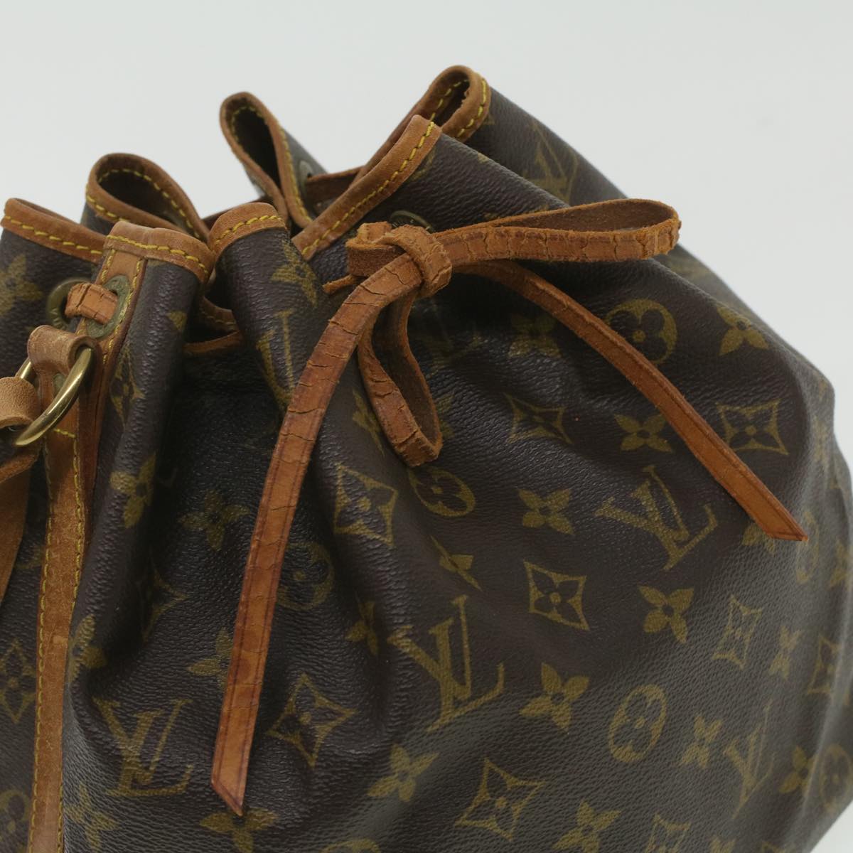LOUIS VUITTON Monogram Petit Noe Shoulder Bag M42226 LV 35800