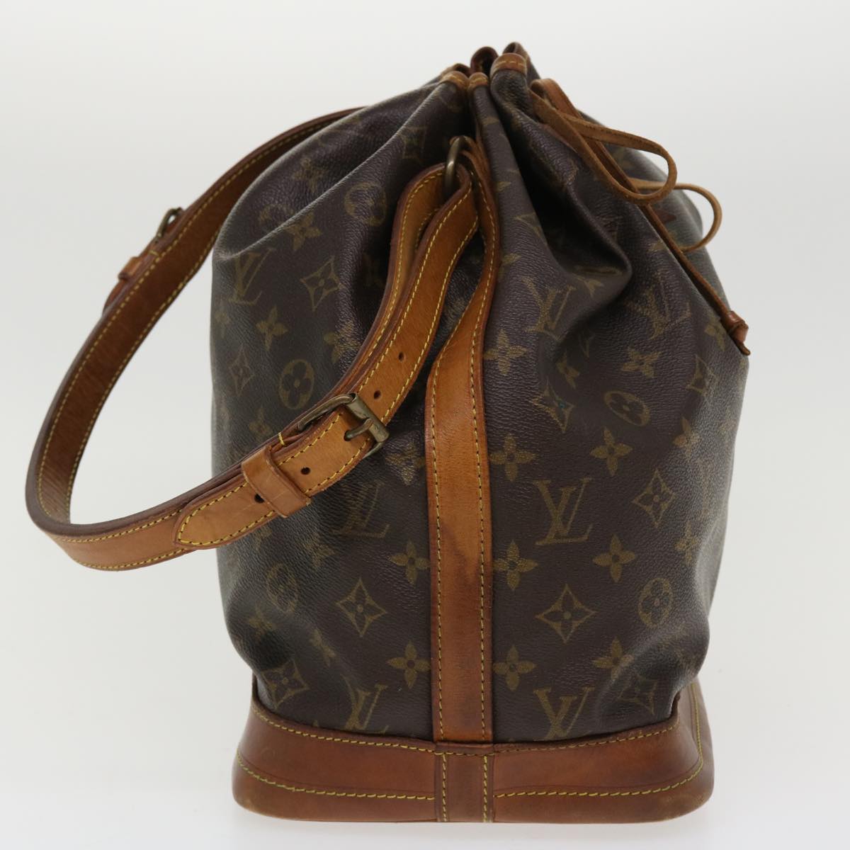LOUIS VUITTON Monogram Noe Shoulder Bag M42224 LV 35803